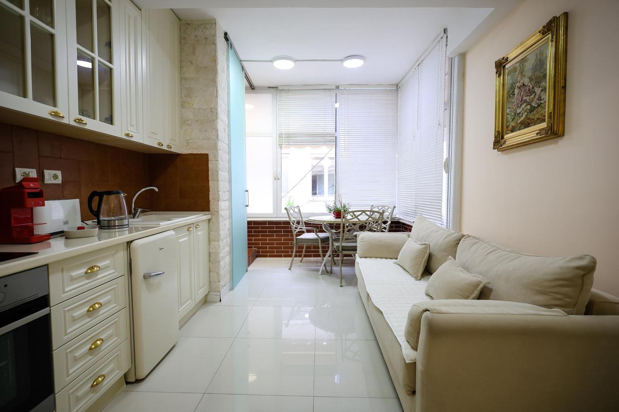 Near Me Apartments Τίρανα Εξωτερικό φωτογραφία